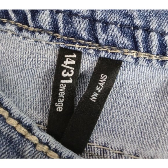 Nine West Metallic Embroidered Thick Stitched Studded Distressed Jeans 14/31 - Picture 6 of 8